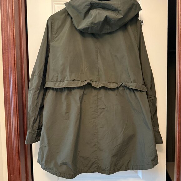 J Crew Rain Jacket - Picture 4 of 7